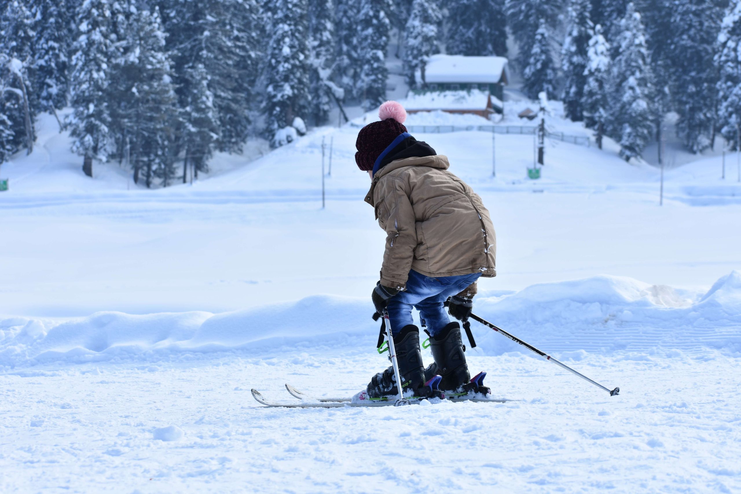 Dijete na skijanju